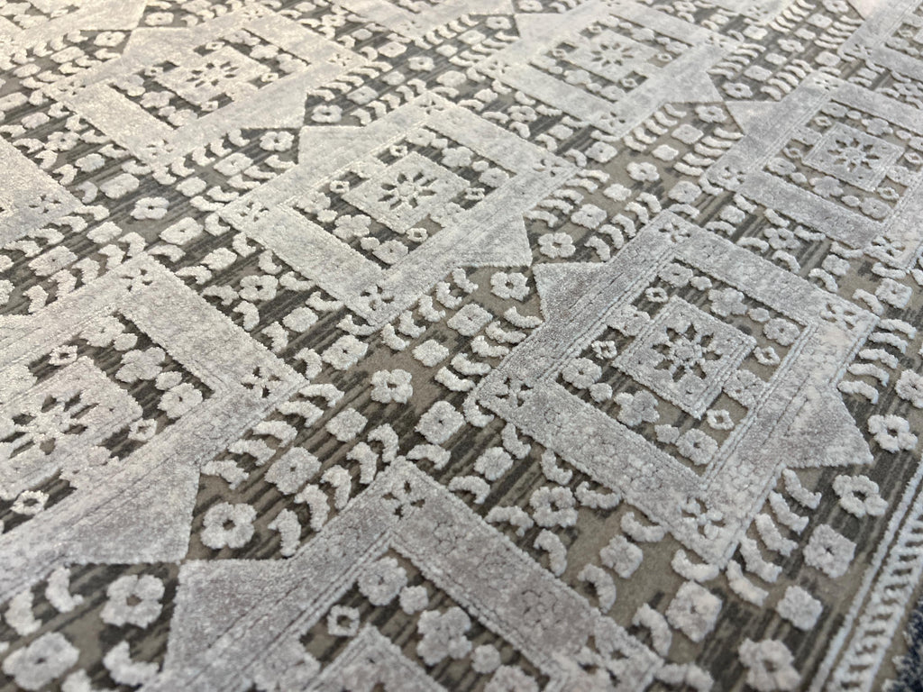 10x13 ft Gray Traditional Ethnic Geometric Bamboo Rug with Border