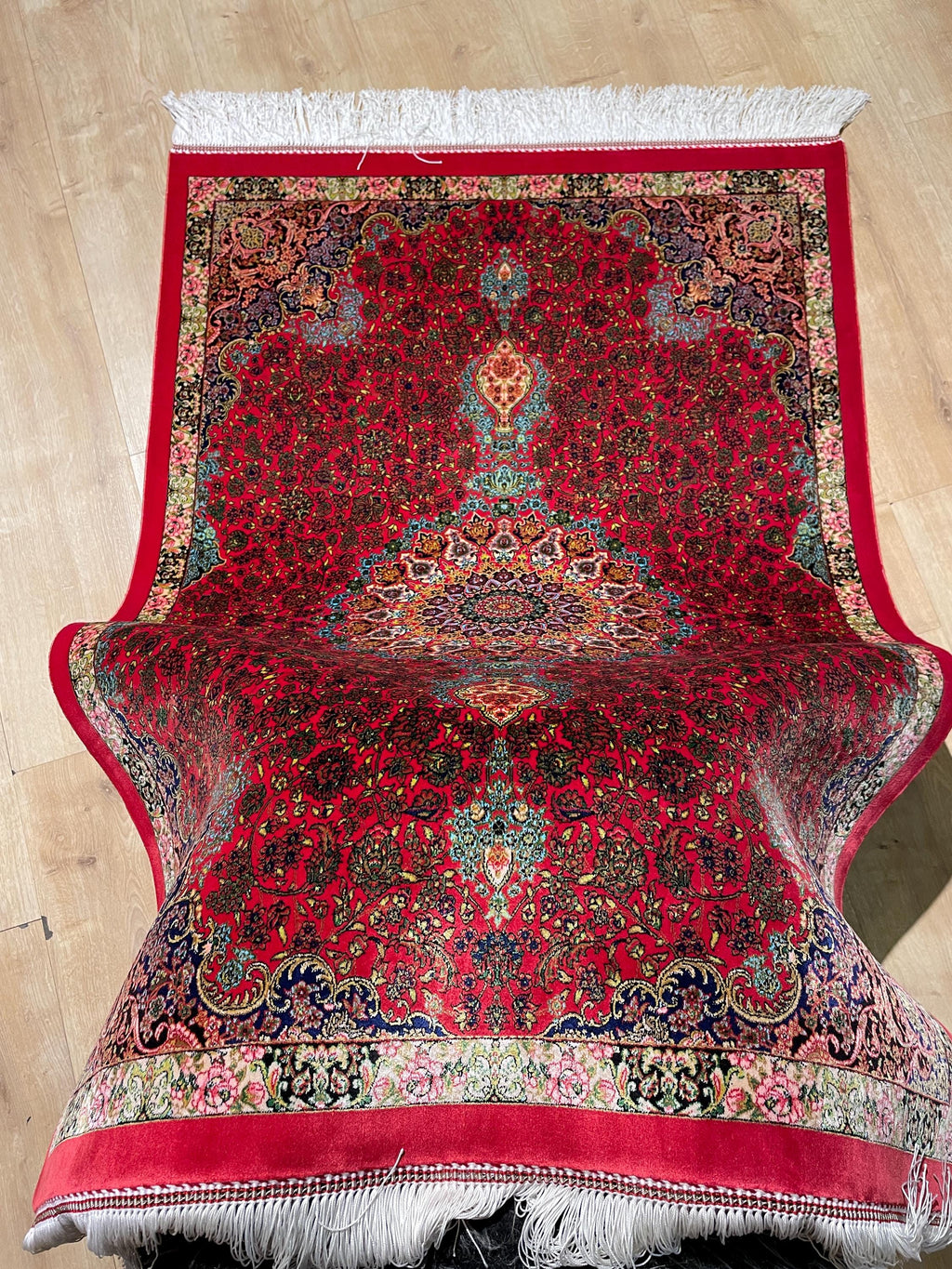 Red Small Silk Rug, Medallion Design Small Gift Carpet, Luxury Home Decor