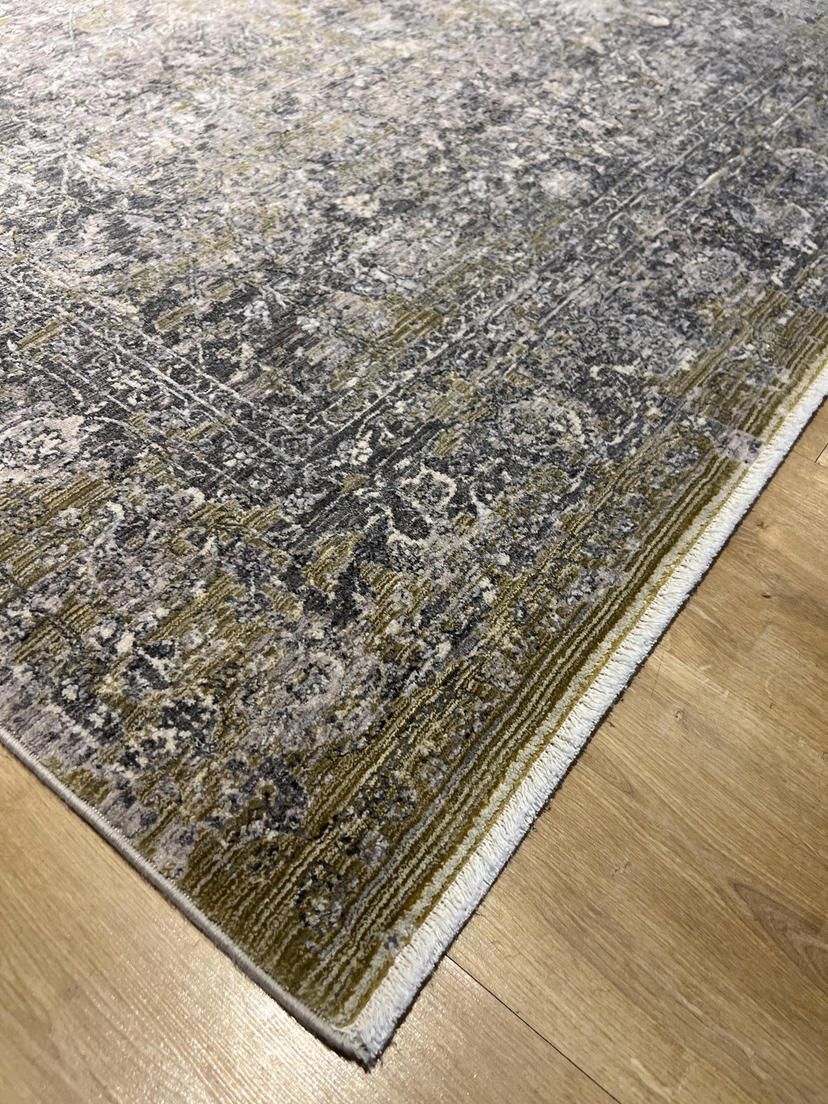 7x10 Ft Gray Yellow Bamboo Rug with Antique Distressed Pattern