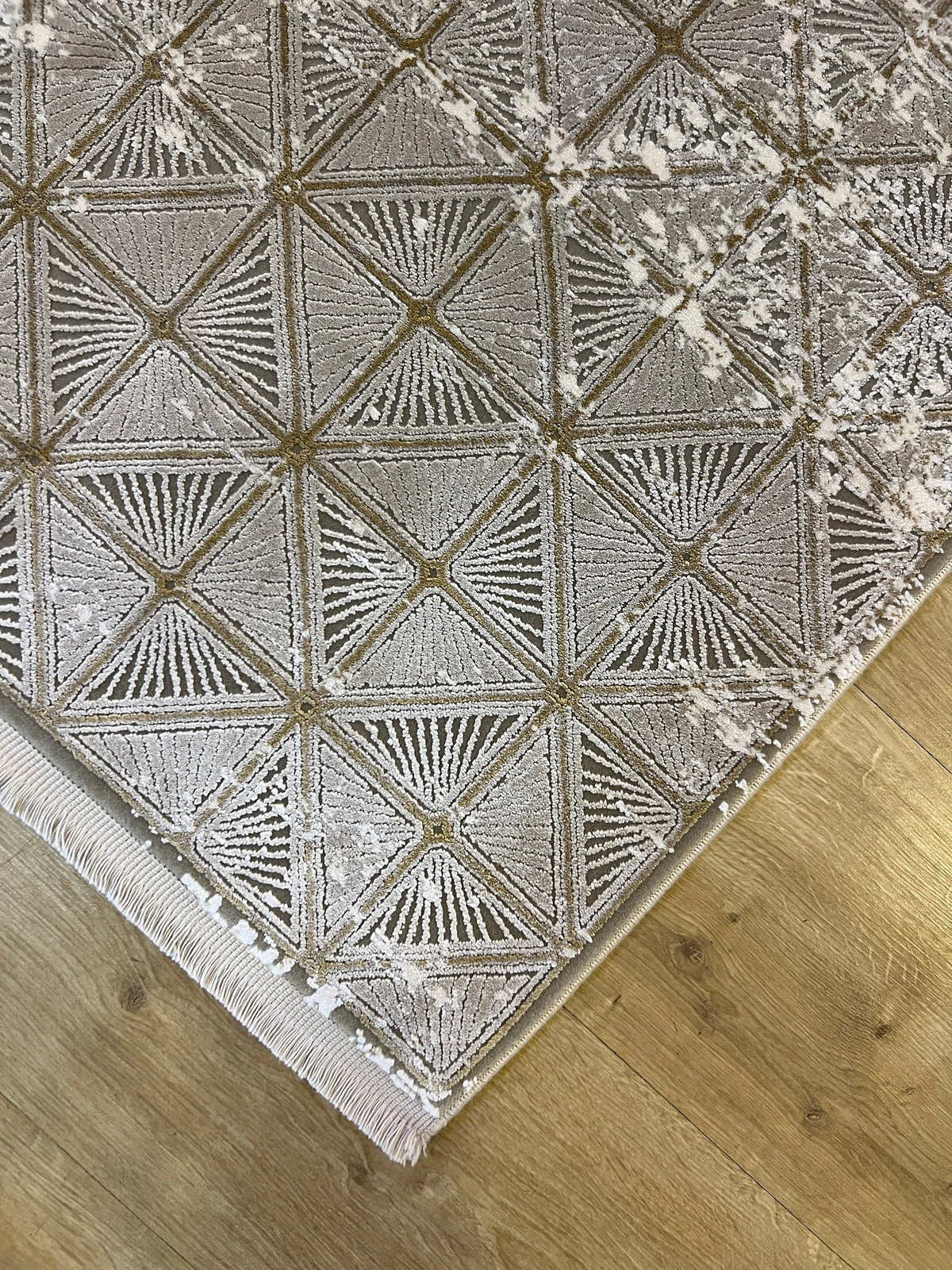 5x8 ft Gold Beige Geometric Modern Bamboo Area Rug