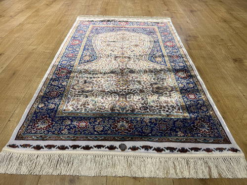 2.62x4.10 ft Ivory Silk Prayer Rug with Navy Border, Floral Design