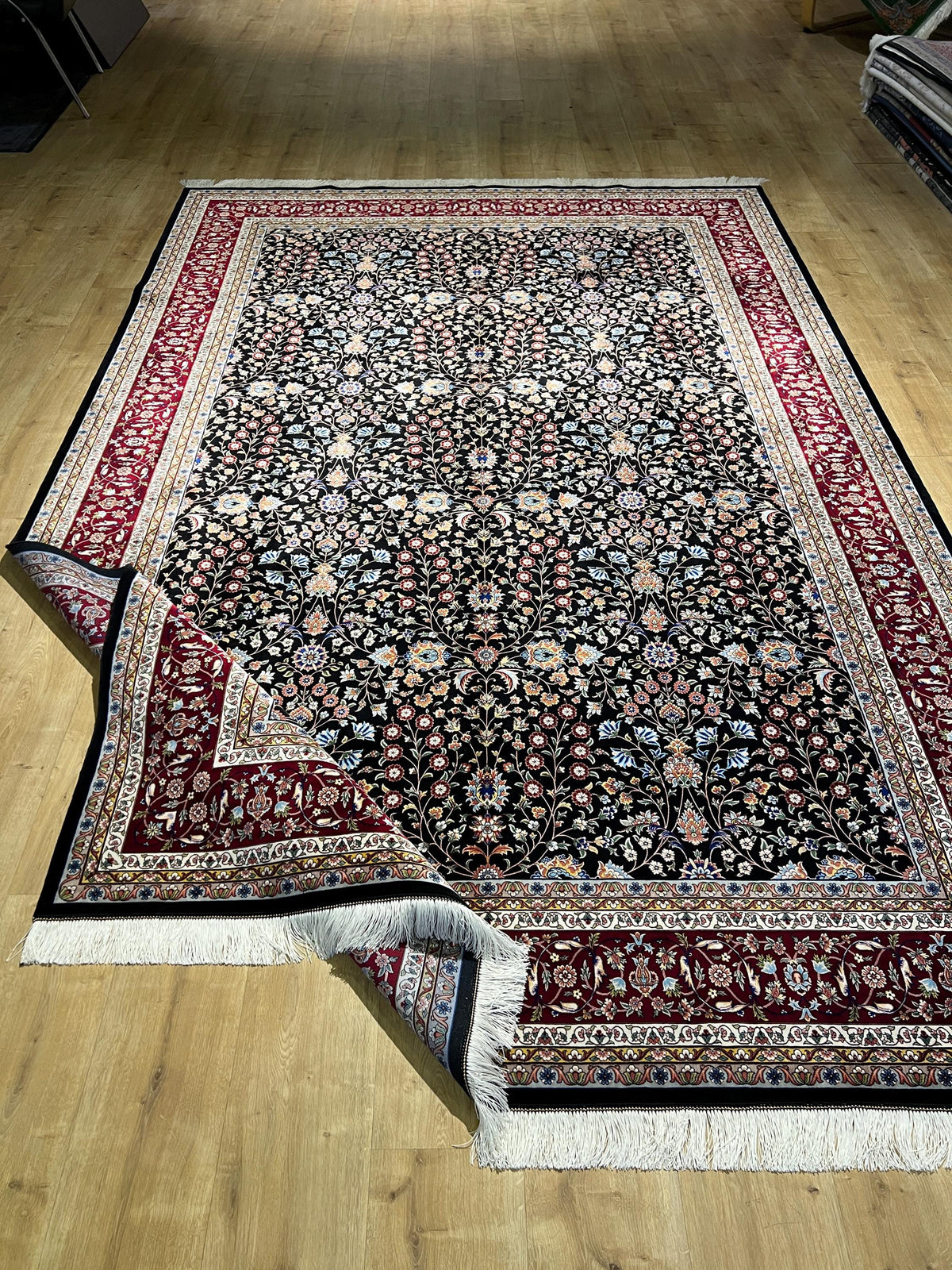 7x10 Ft Black Traditional Silk Rug With Red Border, Floral Classic Design