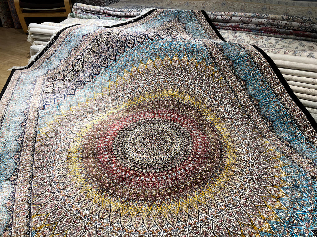 7x10 Ft Blue Silk Rug, Classic Medallion Design, Traditional Pattern