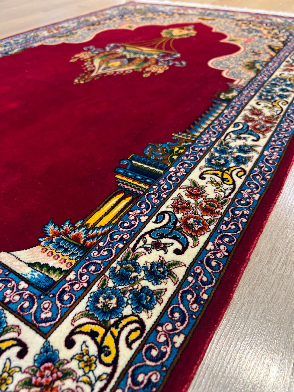 Red Modal Silk Prayer Rug, Luxury Muslim Gift Prayer Mat