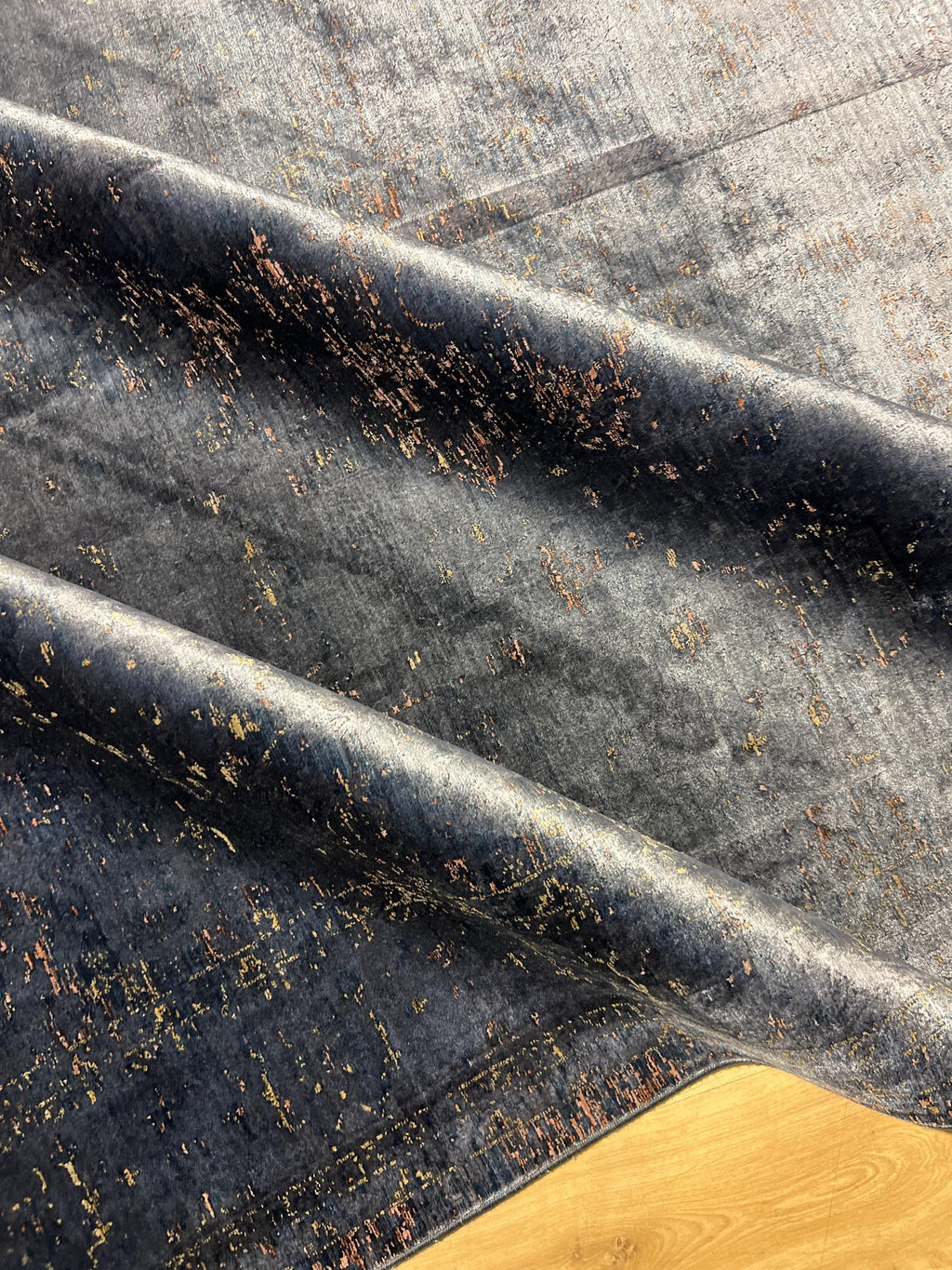 7x10 ft Gold Gray and Smoky Colors Bamboo Modern Carpet, Antique Distressing Pattern