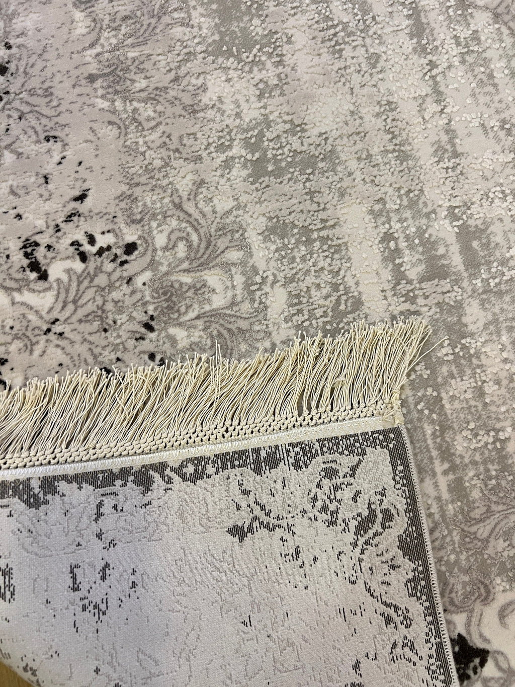 Gray & Black Bamboo Rug, Palace Style (5x8 ft)