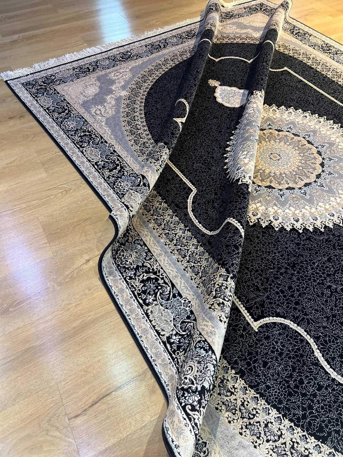 7x10 ft Black Silk Bamboo Rug with Medallion, Luxury Classic Design