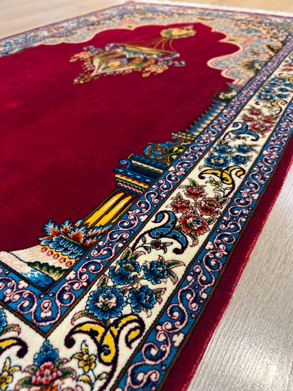 Red Modal Silk Prayer Rug, Luxury Muslim Gift Prayer Mat