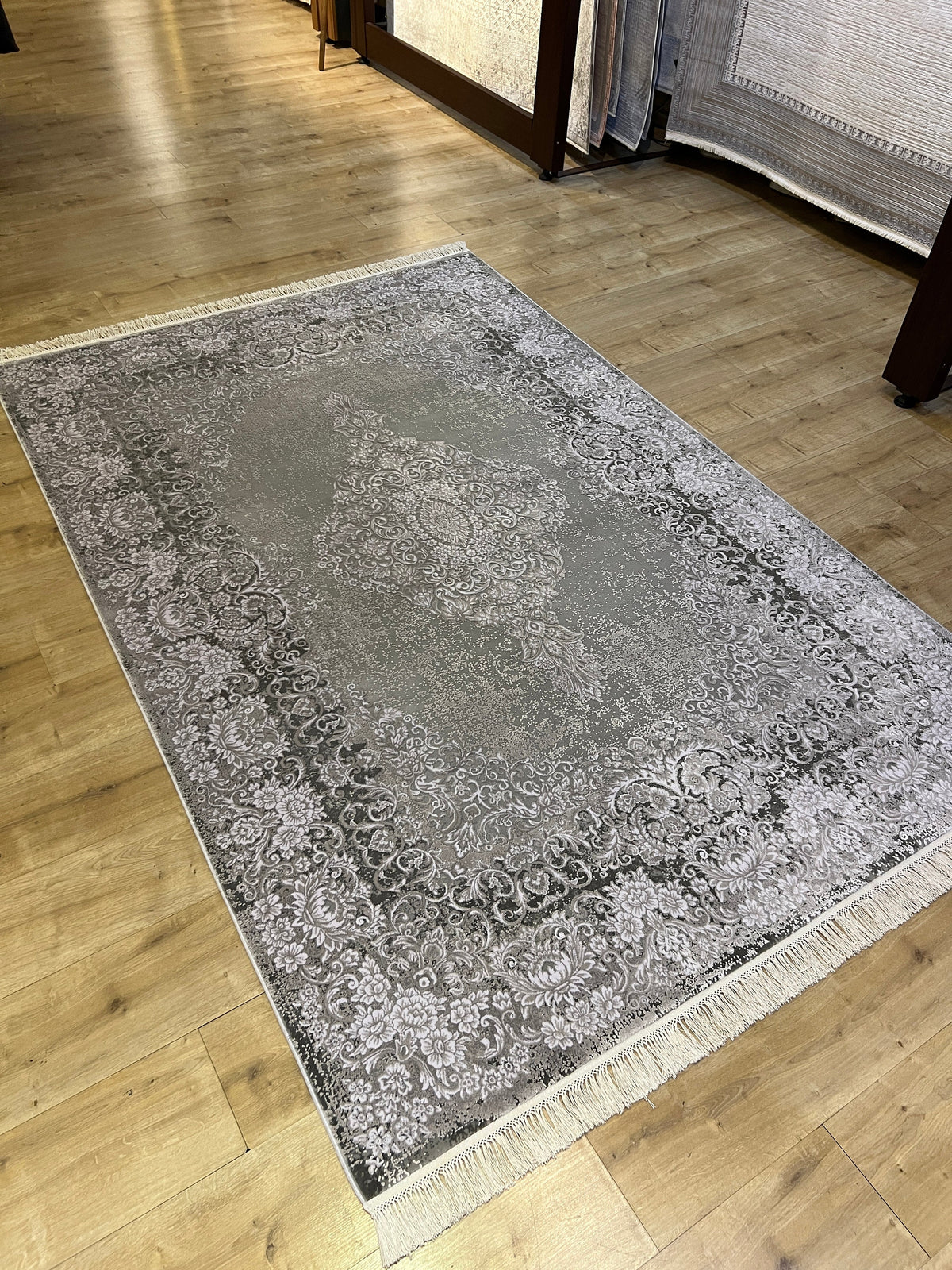 Gray Bamboo Rug, Turkish Medallion Design Carpet, Home Decor (5x8 ft)