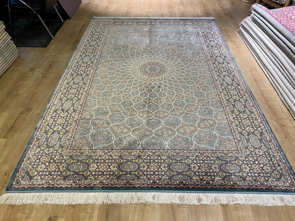 7x10 Ft Blue Silk Rug, Classic Medallion Design, Traditional Pattern