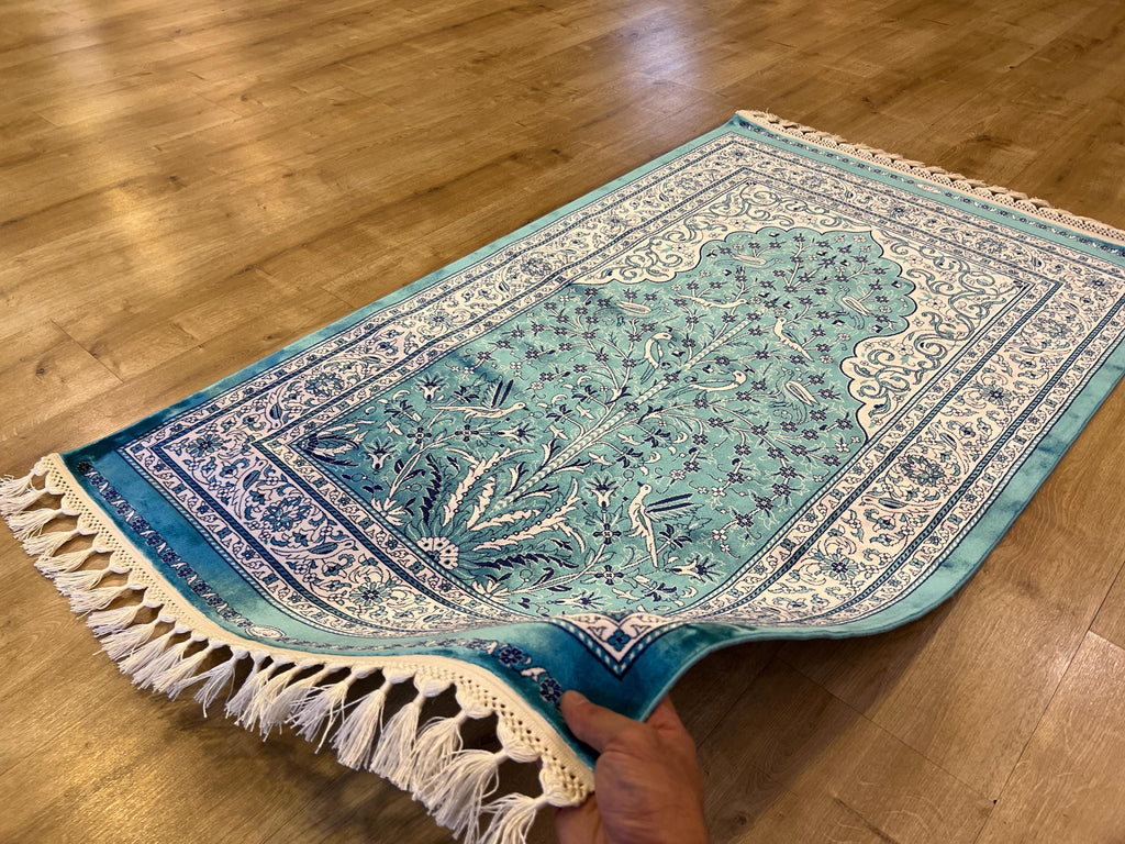 Blue Silk Muslim Prayer Rug, Janamaz Mat, Prayer Gift 2.62X4.10 ft