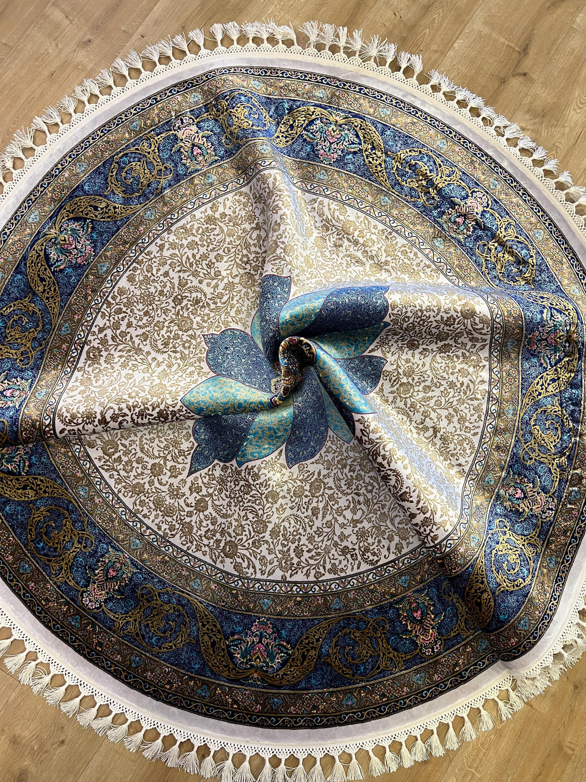 Ivory Silk Rug, Gold Pattern With Blue Medallion, Classic Luxury Area Rug