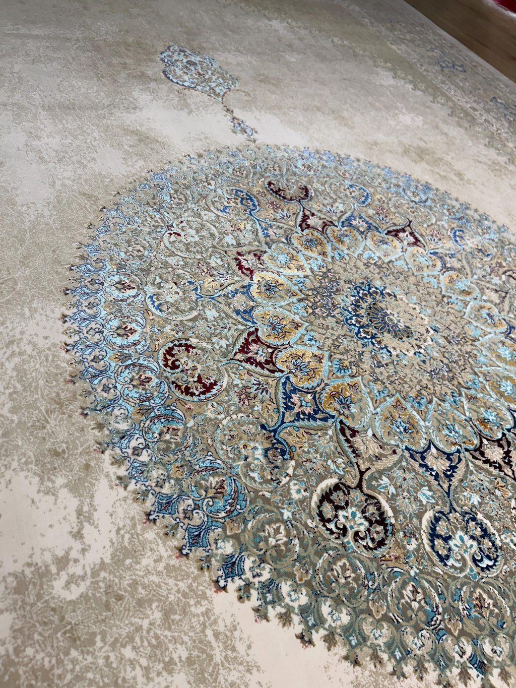 7x10 Beige Silk Rug, Blue Medallion Classic Luxury Turkish Carpet
