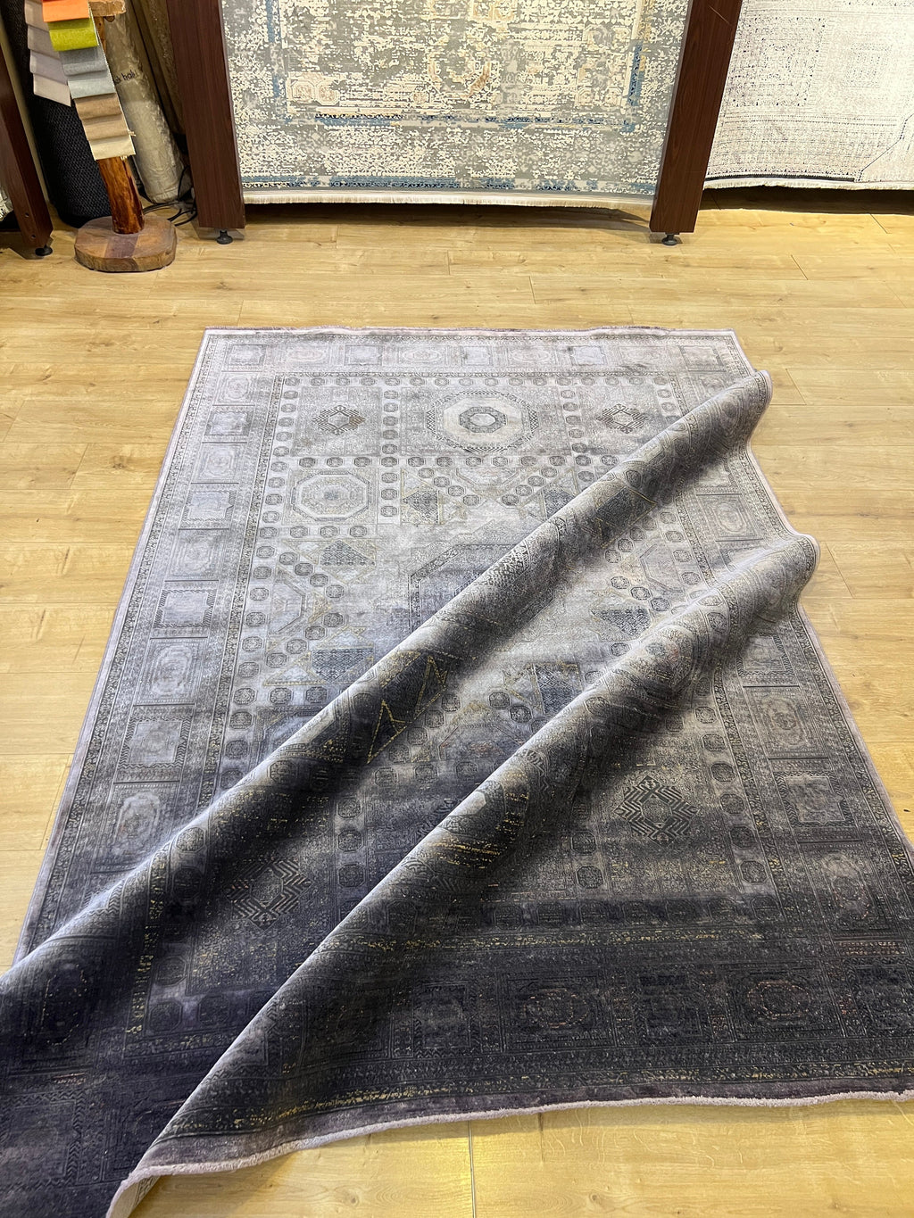 5x8 Ft Ethnic Geometric Medallion Gray Bamboo Area Rug