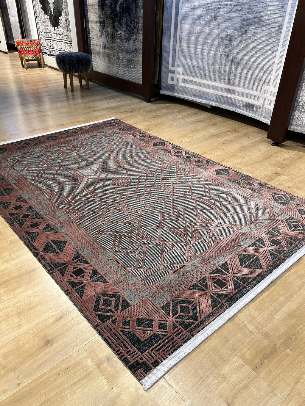 5x8 ft Gray Bronze Geometric Modern Bamboo Area Rug