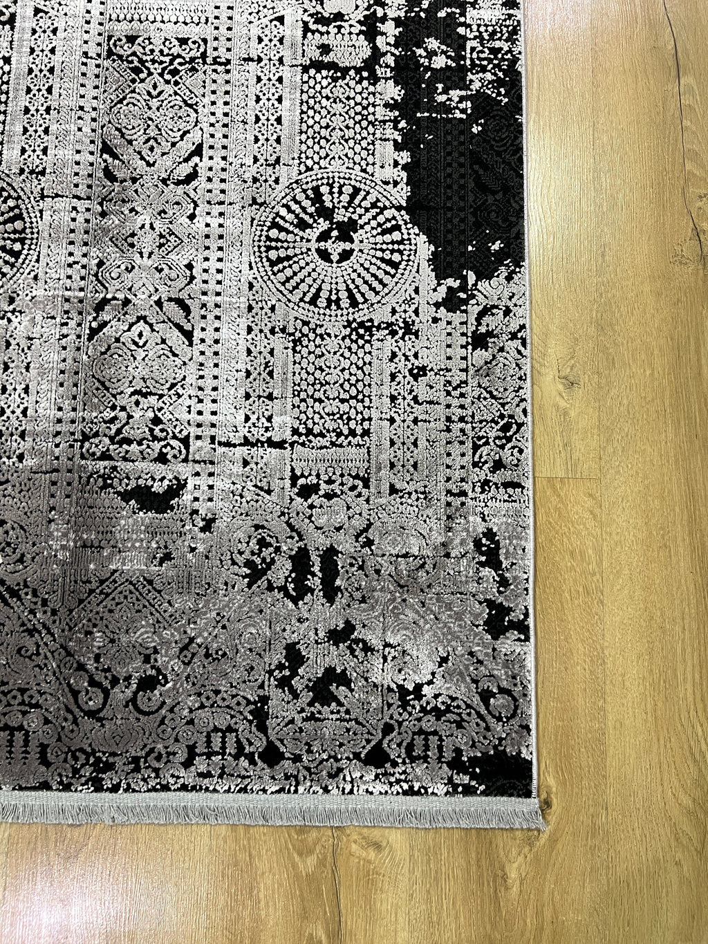 7x10 Ft Gray Traditional Ethnic Pattern Distressed Bamboo Rug