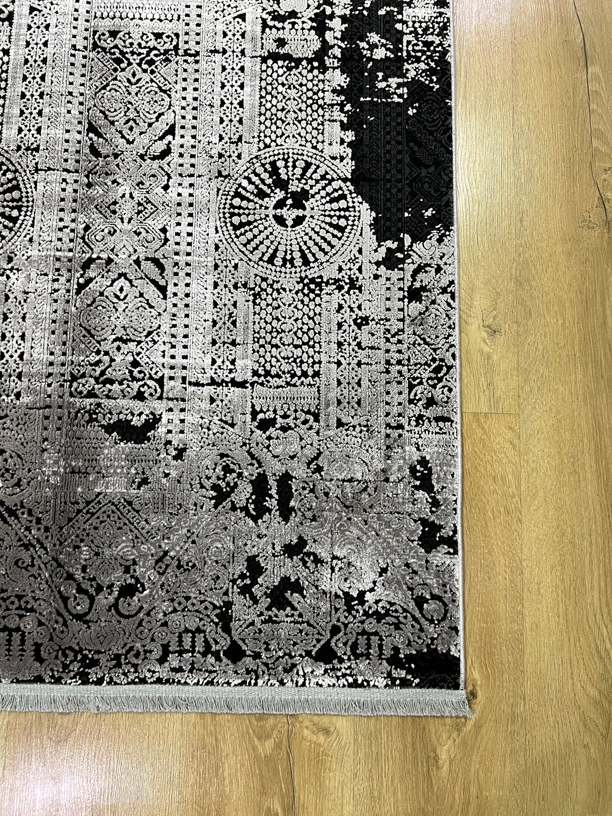 7x10 Ft Gray Traditional Ethnic Pattern Distressed Bamboo Rug
