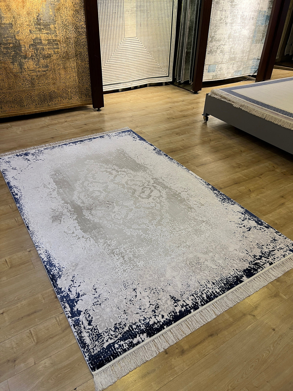 Blue Gray Bamboo Rug, Medallion Design Rug, 5x8 ft