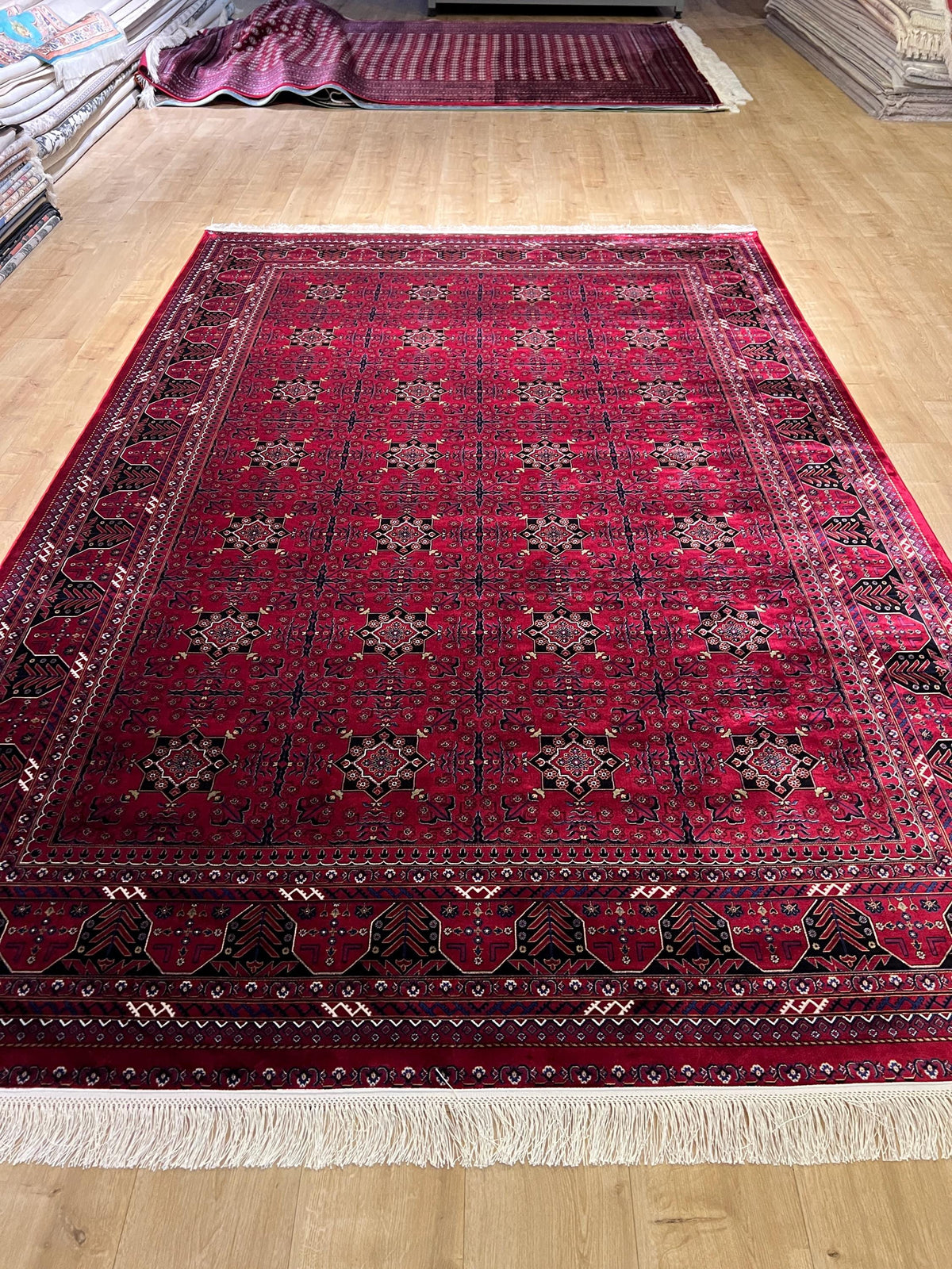 7x10 Ft Red Traditional Luxury Silk Rug With Geometric Motifs