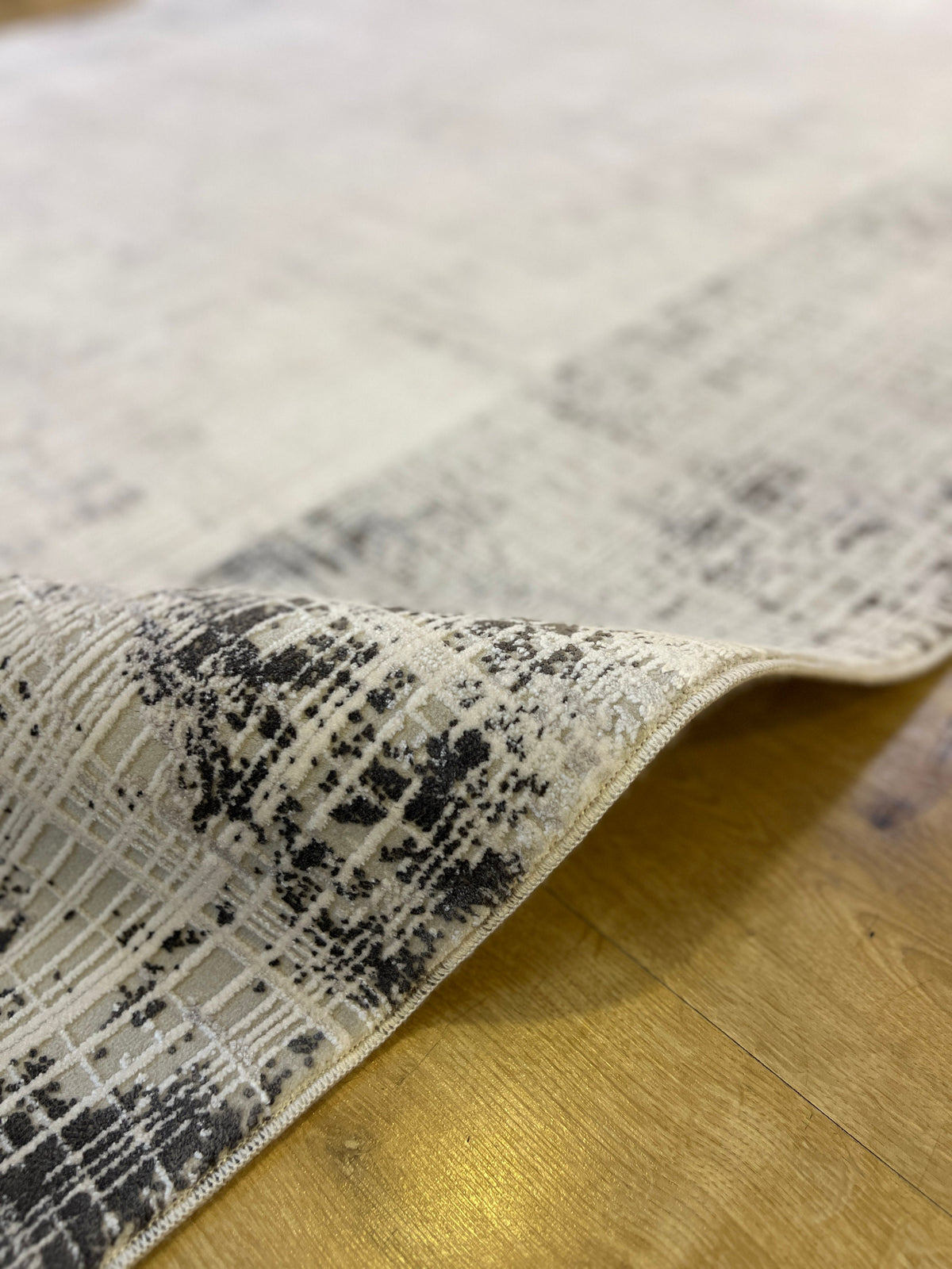 Gray and White Bamboo Rug 5x8 ft, Modern Style