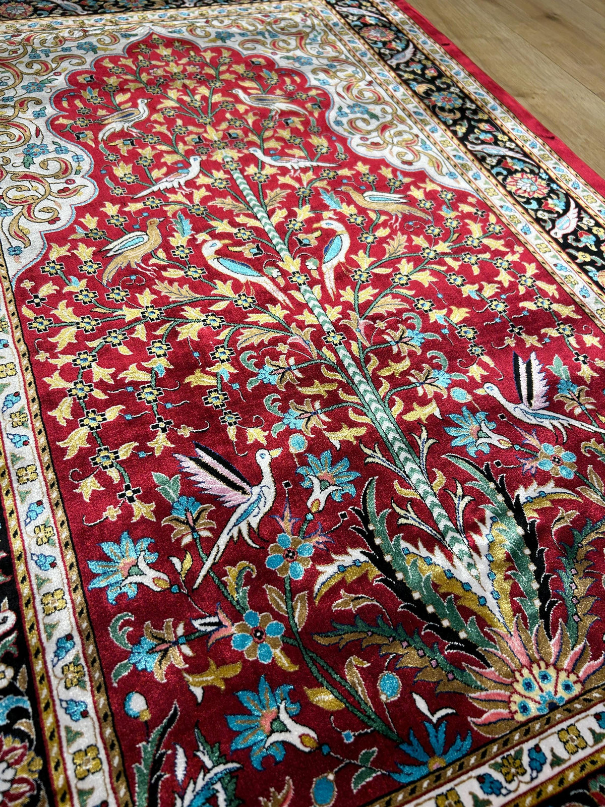 2.62x4.10 ft Red Silk Prayer Rug With Black Border, Floral and Bird Design Mat