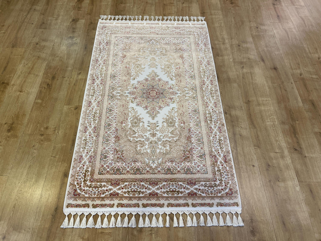 Cream Silk Bamboo Rug with Gold Medallion, 3x5 ft, Classic Luxury Small Rug