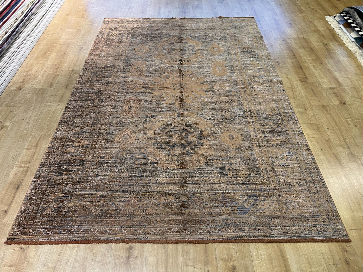 Gray Copper 7x10 Ft Bamboo Rug with Antique Distressed Pattern