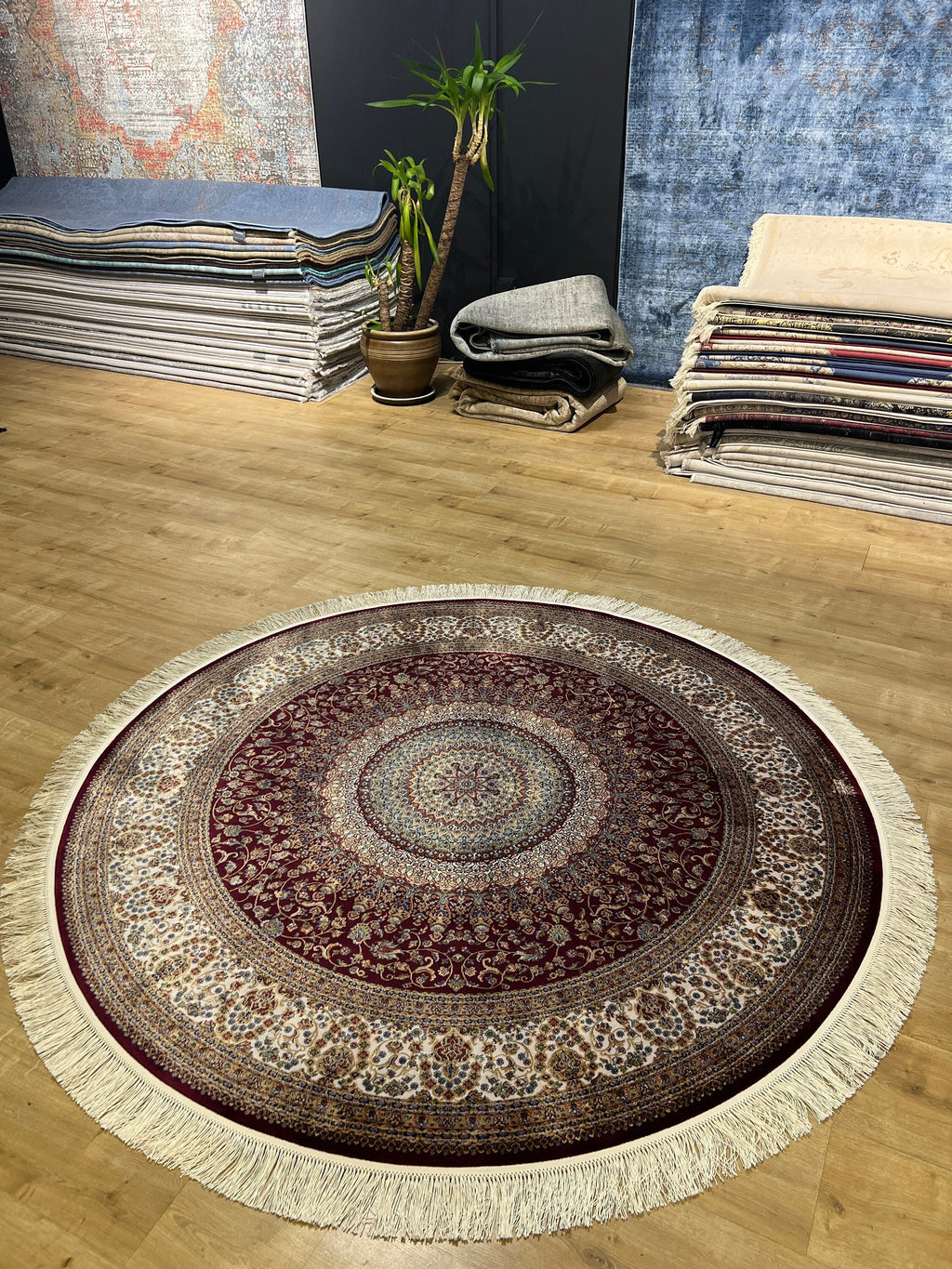 5x5 Ft Round Red Turkish Style Silk Rug, Classic Luxury Medallion Design