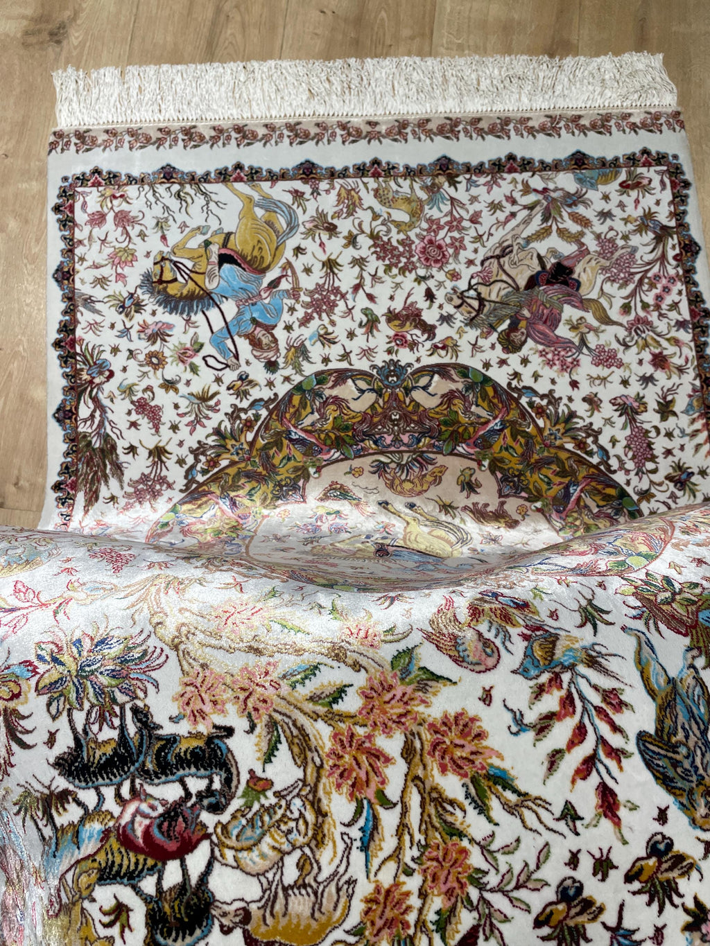 Ivory Decorative Silk Tapestry Rug With Art Motifs, Floral Design